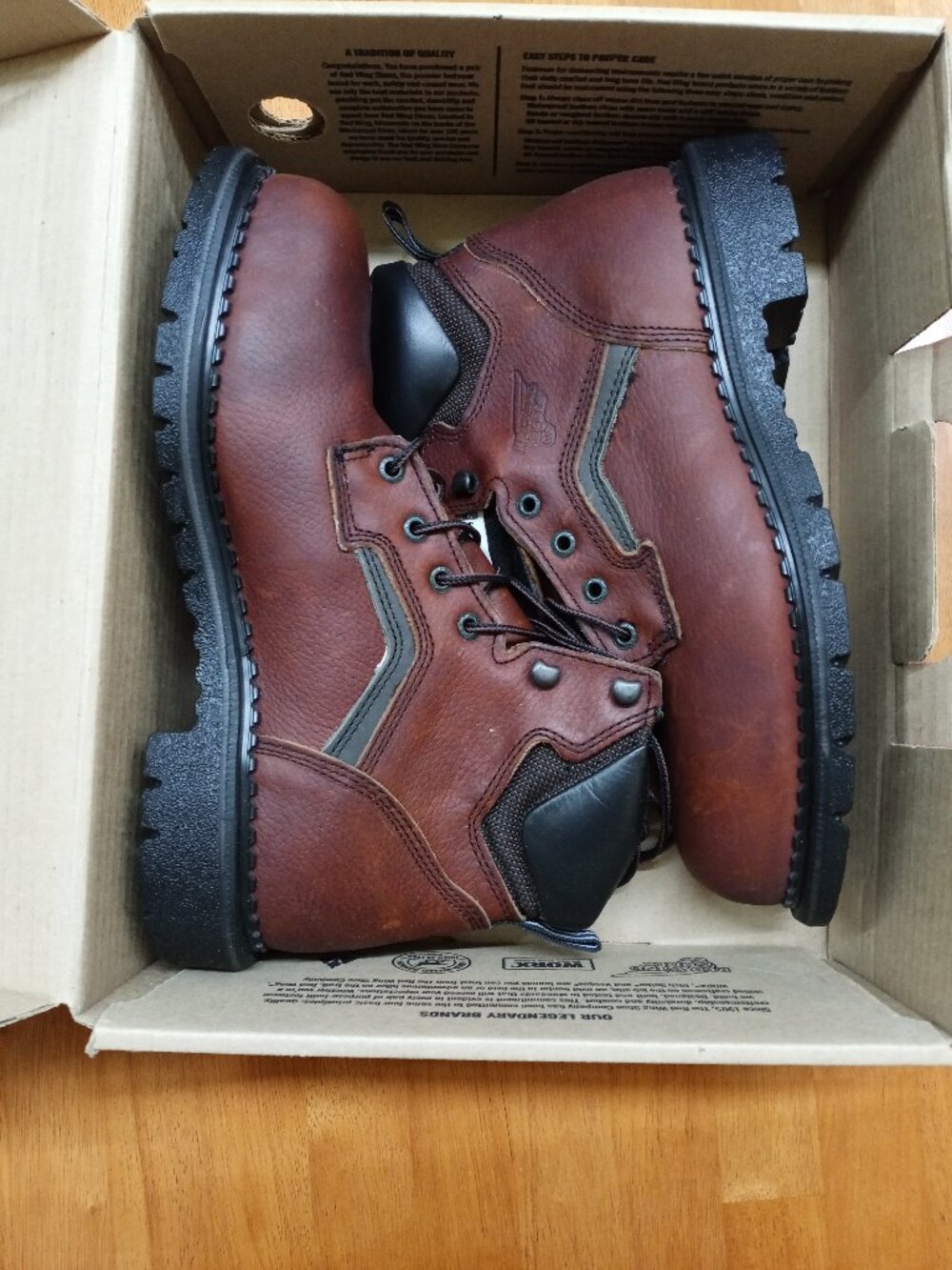 Red Wing Chukka Work Boots Steel Toe Safety Shoes NEW Size 10 D